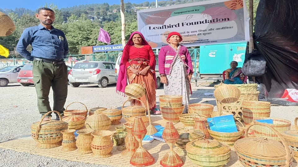 People are liking Ringal products during Durga Mahotsav nainital
