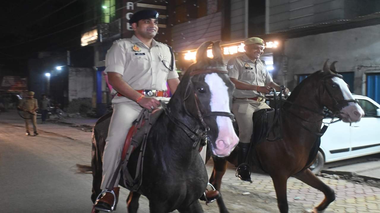 SSP patrolled on horse officers inspected the city in Bareilly