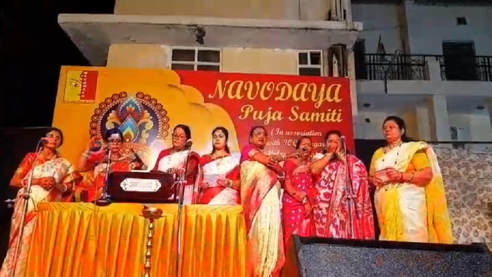 Shardiya Navratri 2024 Durga Puja started with rituals in sector-societies in Noida