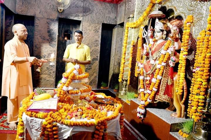Chaitra Navratri 2025 Famous Goddess Durga Temples in Uttar Pradesh Devi Mata Mandir Names And Locations