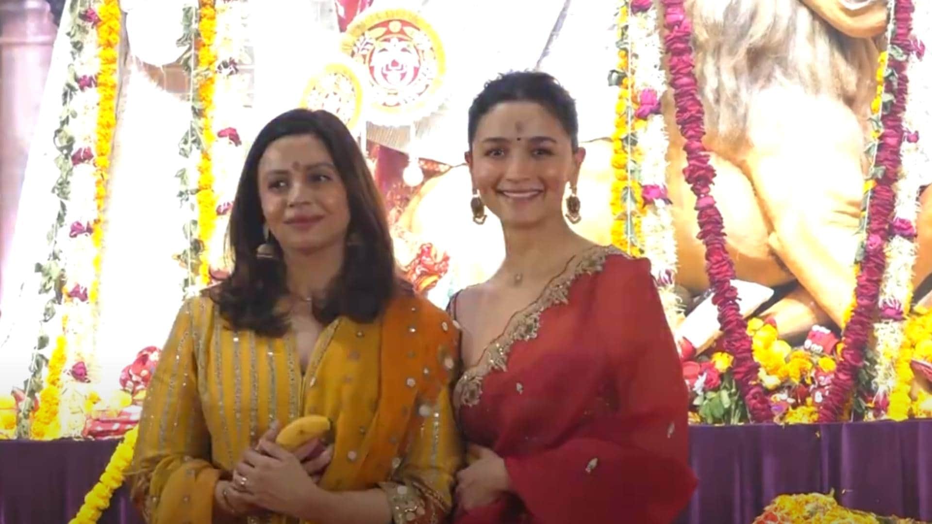 Navratri Special Alia Bhatt Shaheen Bhatt Kajol Sumona Chakravarti visited to seek blessing of Maa Durga