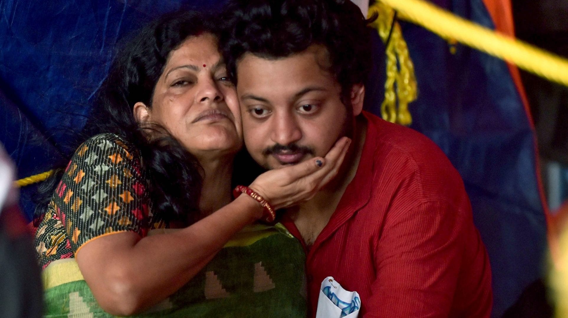 RG Kar horror: Junior doctors' fast unto death continue, one of them critical news updates