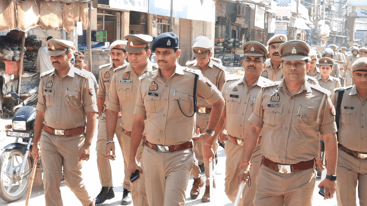 Friday prayers were offered peacefully in all mosques in Dasna yati narsinghanand controversy