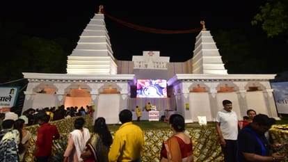 Navratri: Grand adornment of the Goddess, queue of devotees for darshan, echoing cheers