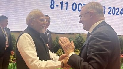 ASEAN-India Summit: PM मोदी की जापानी-ऑस्ट्रेलियाई समकक्षों से मुलाकात; कई वैश्विक नेताओं के साथ भी चर्चा की PM Modi meets Australian PM Albanese; engages with global leaders at ASEAN-India Summit