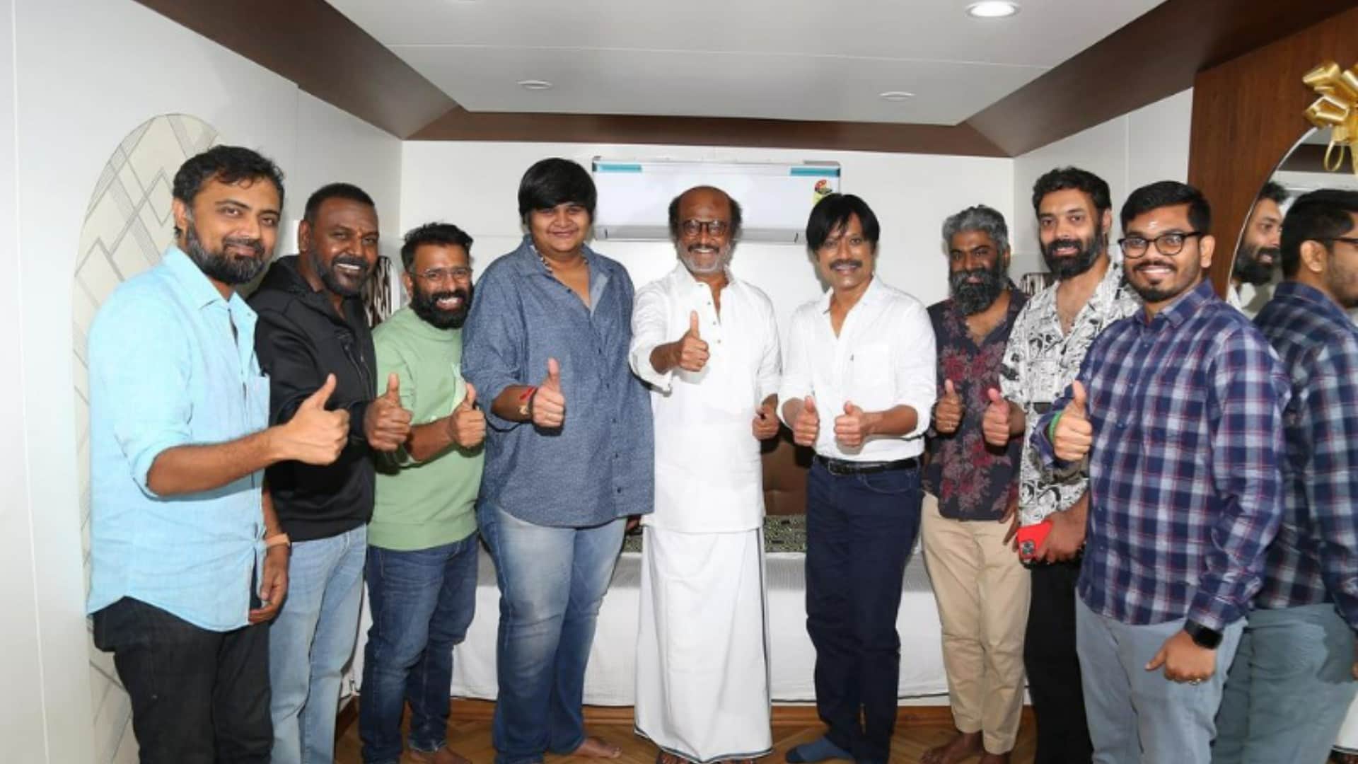 Karthik Subbaraj gave reaction after watching Rajinikanth Amitabh Bachchan Vettaiyan