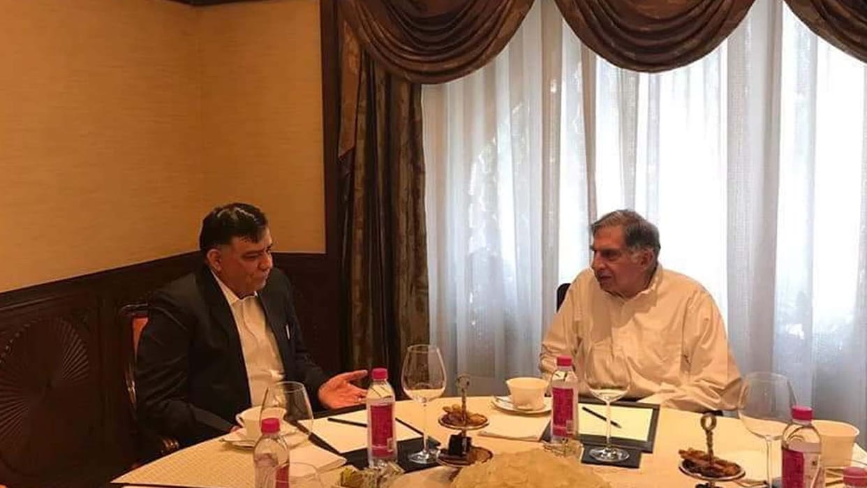 UP: Mahana met Ratan Tata in Mumbai to promote industries in the state