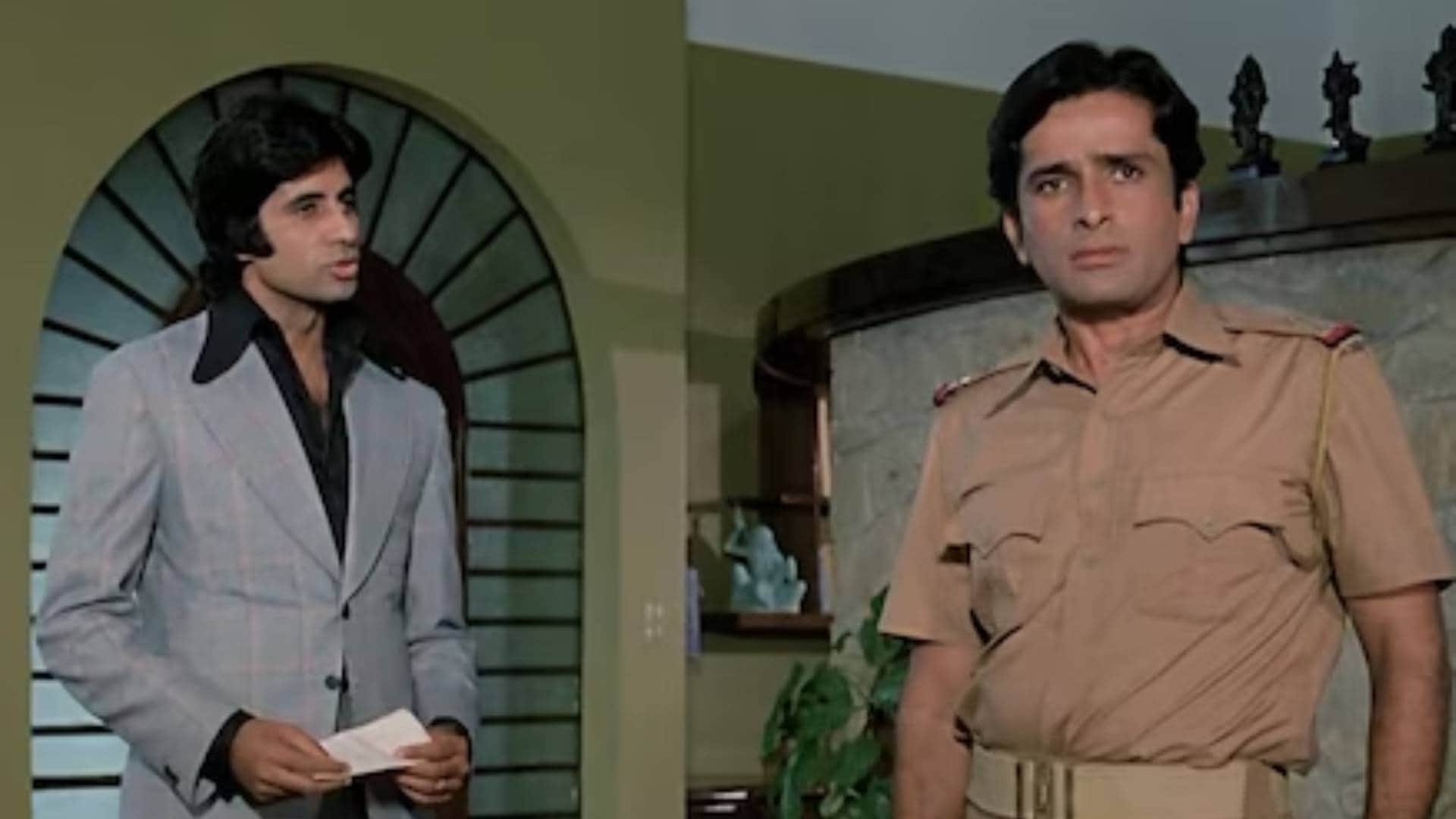Amitabh Bachchan 82nd birthday Special know big b 10 best iconic films zanjeer sholay Sharaabi Don Baghban