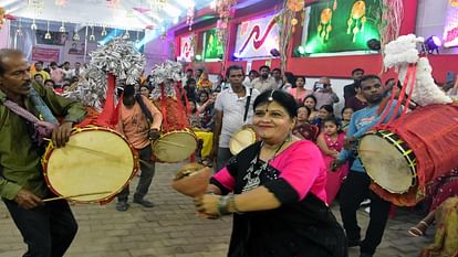 Navratri: Grand adornment of the Goddess, queue of devotees for darshan, echoing cheers