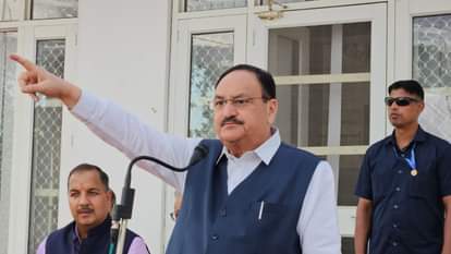 बिलासपुर के परिधि ग्रह में आयोजित कार्यक्रम को संबोधित करते जेपी नड्डा।