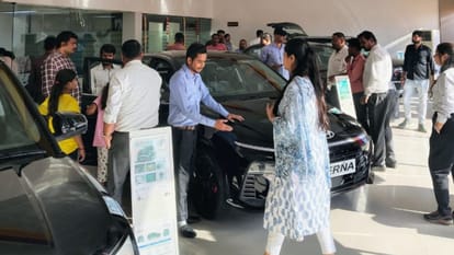 small car sales decline remains only 24 percent in 2024 suv share increases details