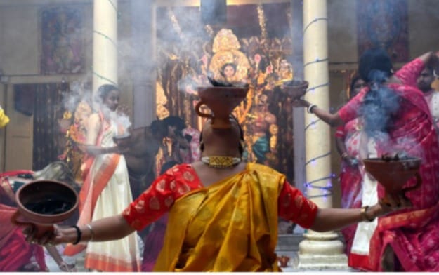 Durga Puja 2024 See latest pictures of navratri celebration in varanasi