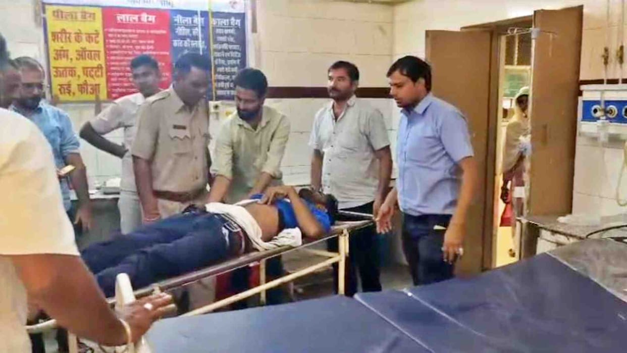 Bharatpur News: Two miscreants riding a bike shot a young man