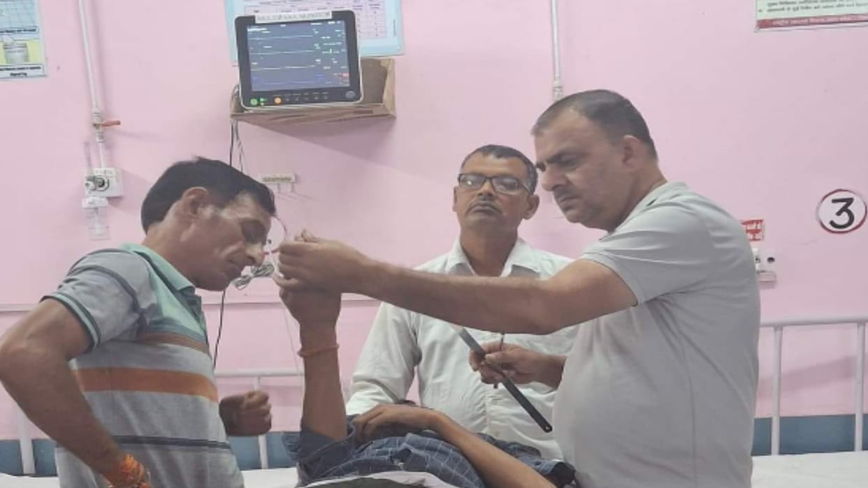 Saharanpur: Municipal employees who went to immerse Sanjhi were attacked, two injured, complaint lodged at the