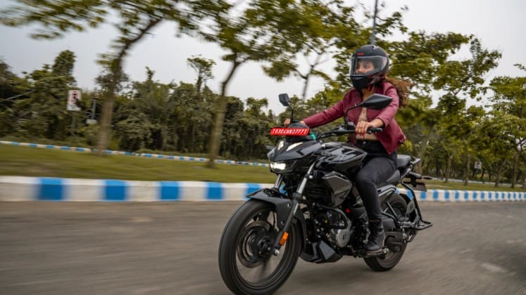 Top 5 Low Cost ABS Bikes in India ABS Bikes under 1.2 lakh