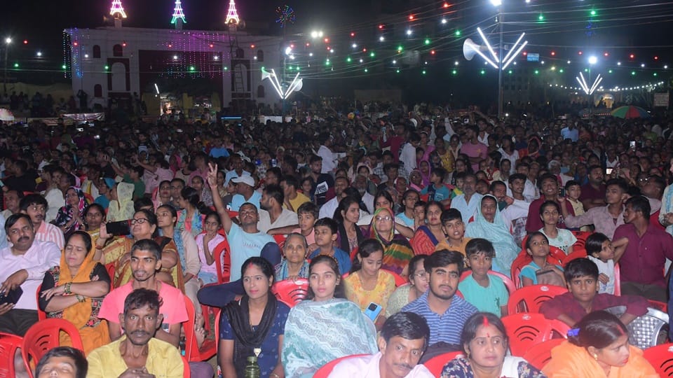 Moradabad Ramlila Photos: Sanjeevani brought Laxman and saved him, Shri Raghuveer delighted and took home