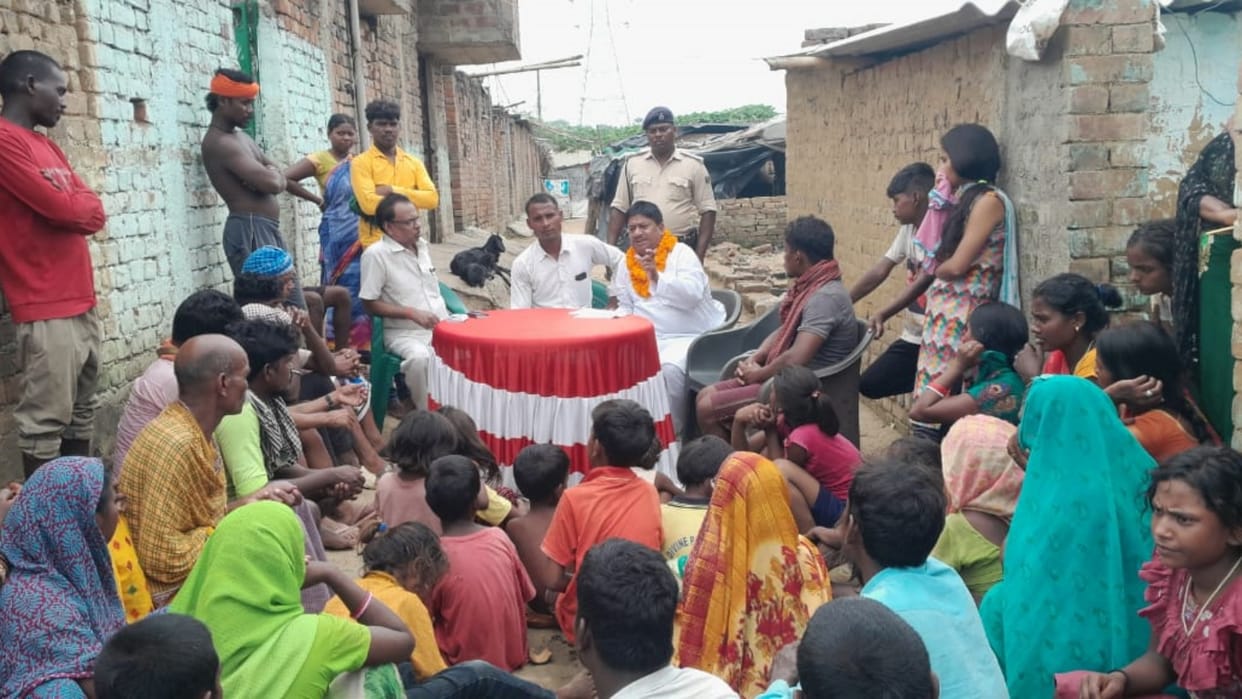 Nalanda: plight of residents of Mahadalit Basti; deprived of government schemes, not even basic facilities