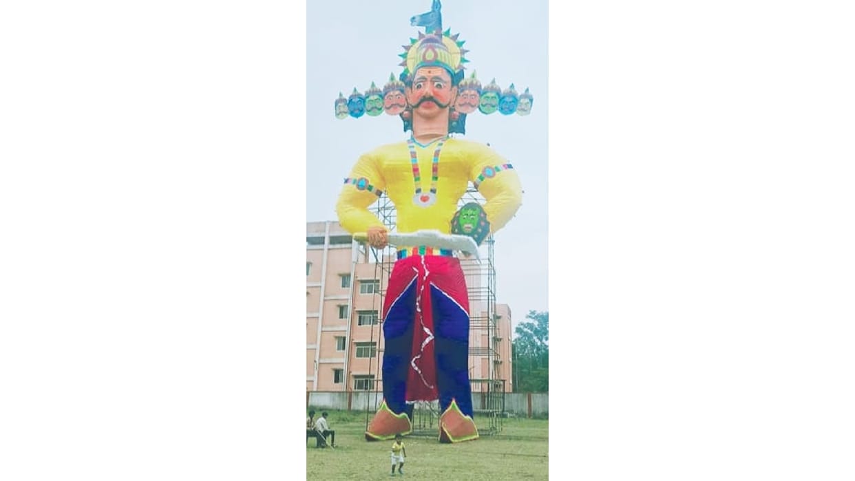 MP News: Ravana's effigy will be burnt at three places in Ujjain today Dussehra ground