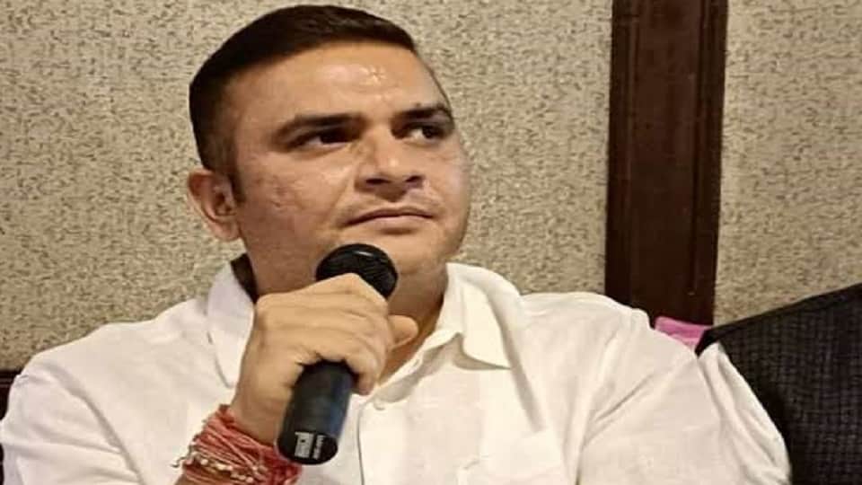 Congress MLA Sumit Hridayesh expressed fear of murder