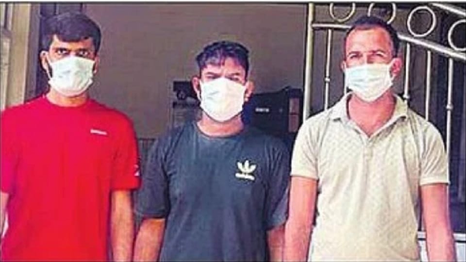 Fraudsters sitting in Thailand had defrauded a retired Major General of Rs 2 crore