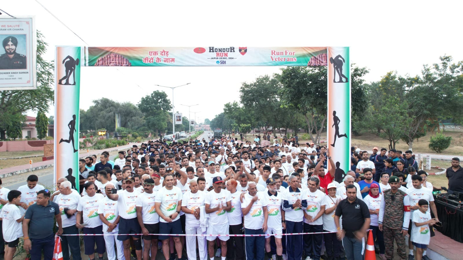 Army soldiers showed enthusiasm in the promo run based on the theme 'Ek Daud Knighton Ke Naam'
