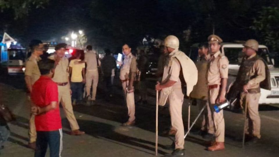 Stone pelting between two communities in Moradabad