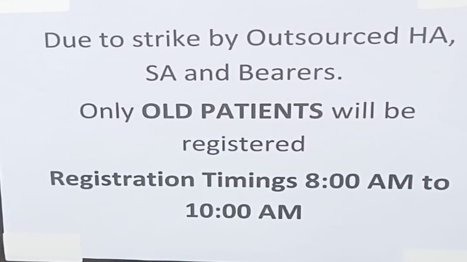 Strike in Chandigarh PGI even online registration cancelled news update