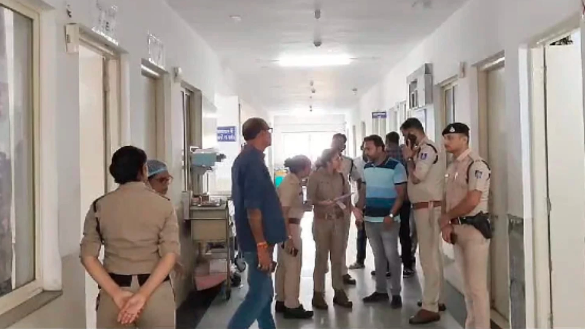 MP News: The girl was poured petrol and set on fire, the accused was sent to jail for teasing her