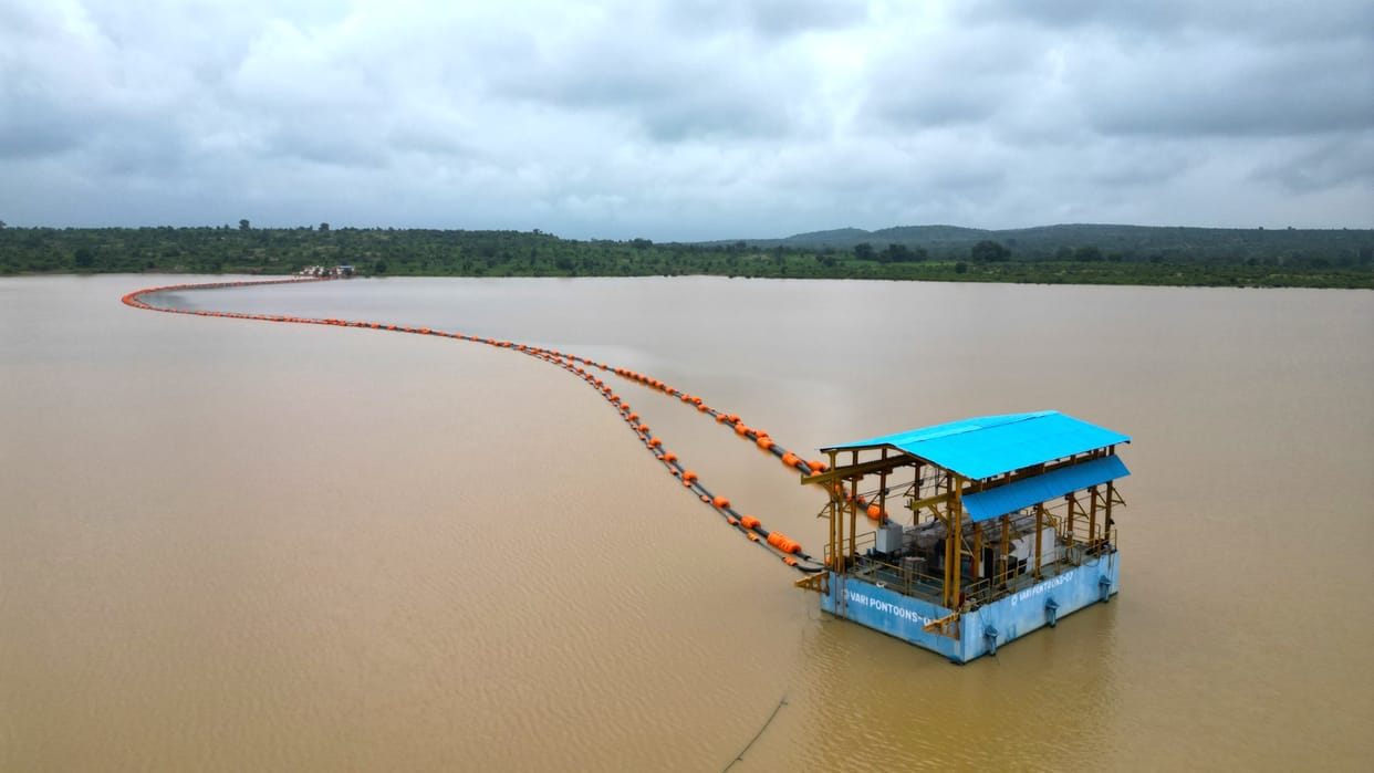 Thirst one lakh fifty thousand people quenched in sonbhadra Floating intake well on Dhandhraul dam