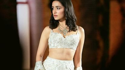 pay parity in industry Shraddha kapoor opens up on increasing remuneration of stars after Stree 2 success