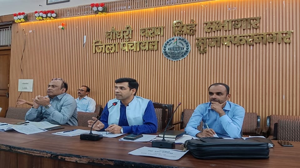 Meerapur by-election: Police-administration alert, leaders are exerting strength