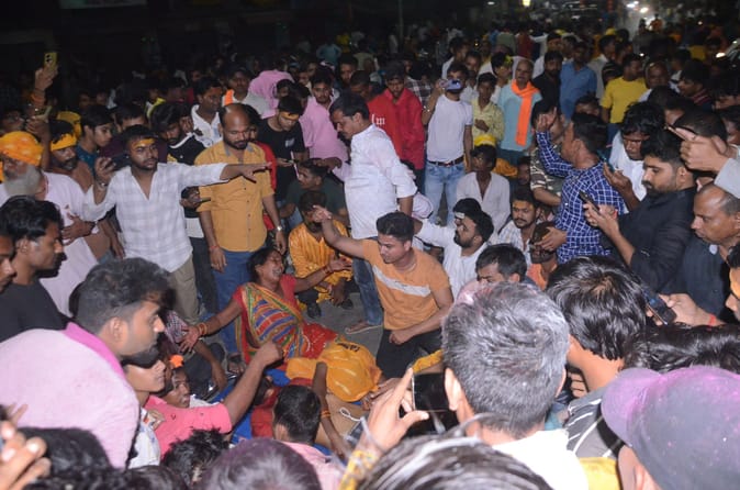 बहराइच में साम्प्रदायिक दंगा भड़काने के मुख्य आरोपी सहित दस अन्य पर दर्ज हुई एफआईआर, पचीस लोगो को लिया हिरासत में