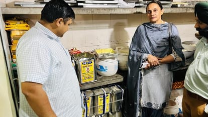 Food and safety wing seized 600 kg adulterated khoya in Ludhiana come from Rajasthan