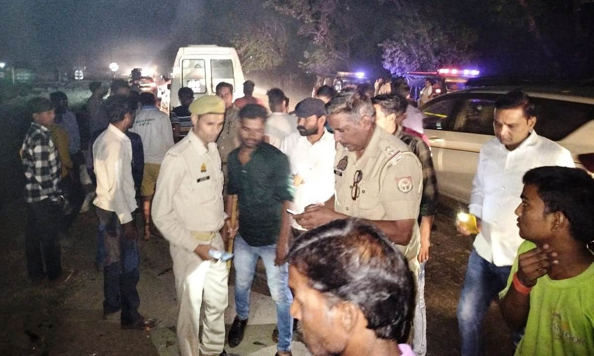 Three including cousins brothers died and one injured in road accidents