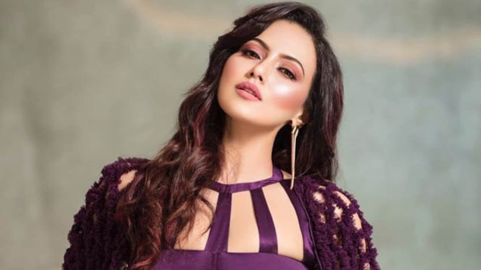 Bollywood Actors Who Suddenly Quit the Film Industry Ayesha Takia Zaira Wasim