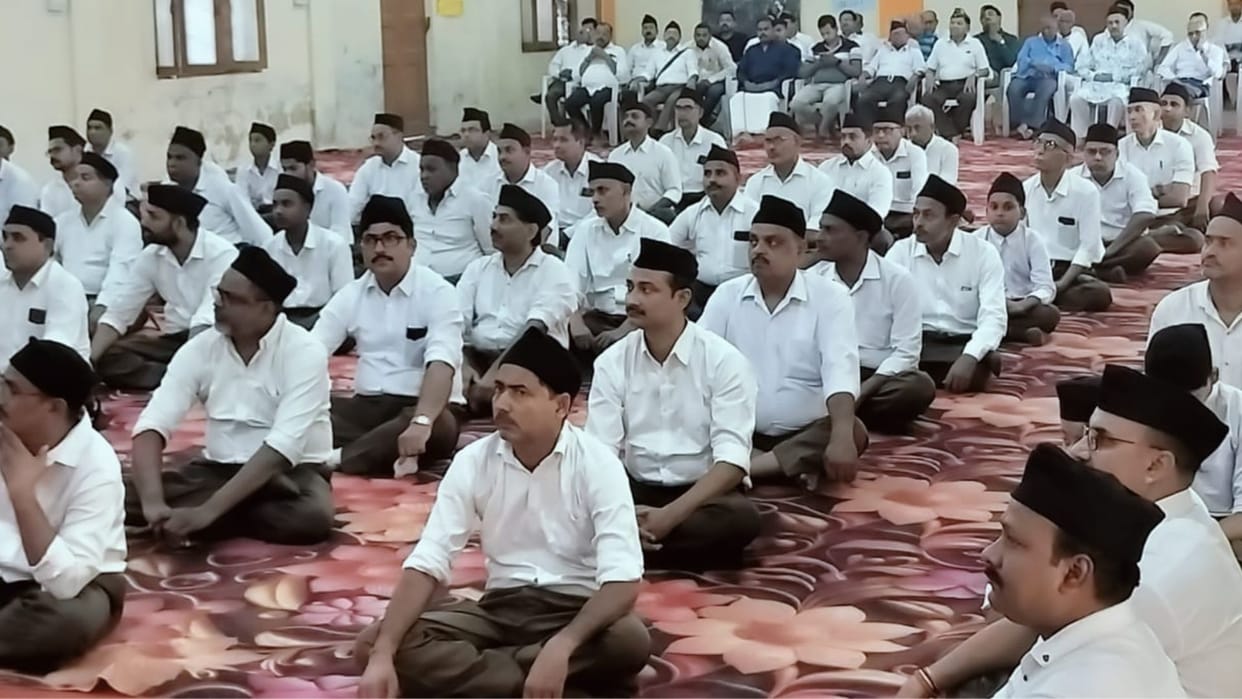 RSS Foundation Day celebrated mantra of nation building to workers