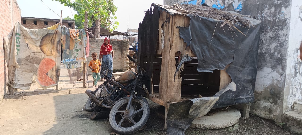 Police security on high mode in Bahraich.