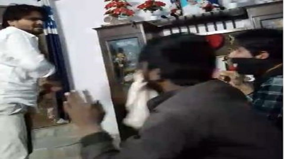 Case registered against ruthless PG manager 11th class students were beaten by stuffing cloth in their mouth