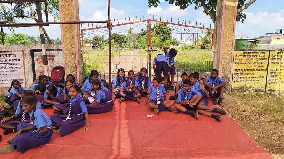 Tender for school building was done tender was cancelled after demolishing the old building in Balod