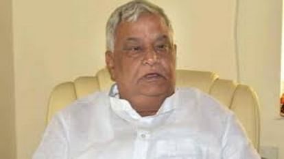 Rajasthan News : गफलत की सरकार, दो दिन में दूसरी बार यू- टर्न, तुरंत निरस्त किए प्रिंसिपल के तबादला आदेश Rajasthan News: U-turn for the second time in 2 days, immediately canceled the transfer order of the principal