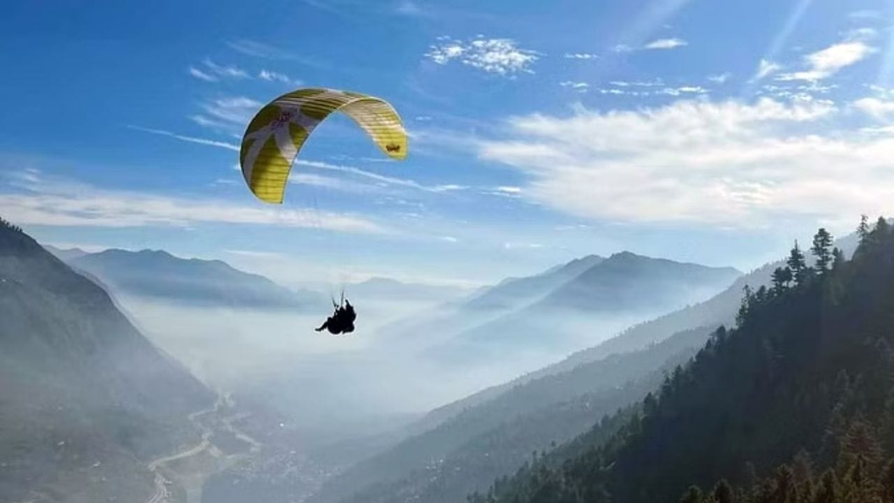 Flying Festival in Shimla Great Khali and Minister Anirudh will participate as chief guests