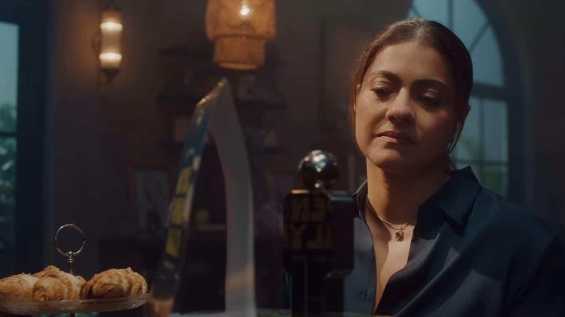 Kajol Unveils New Poster Of Do Patti Featuring Kriti Sanon Shaheer Sheikh release on 25 october Fans reaction