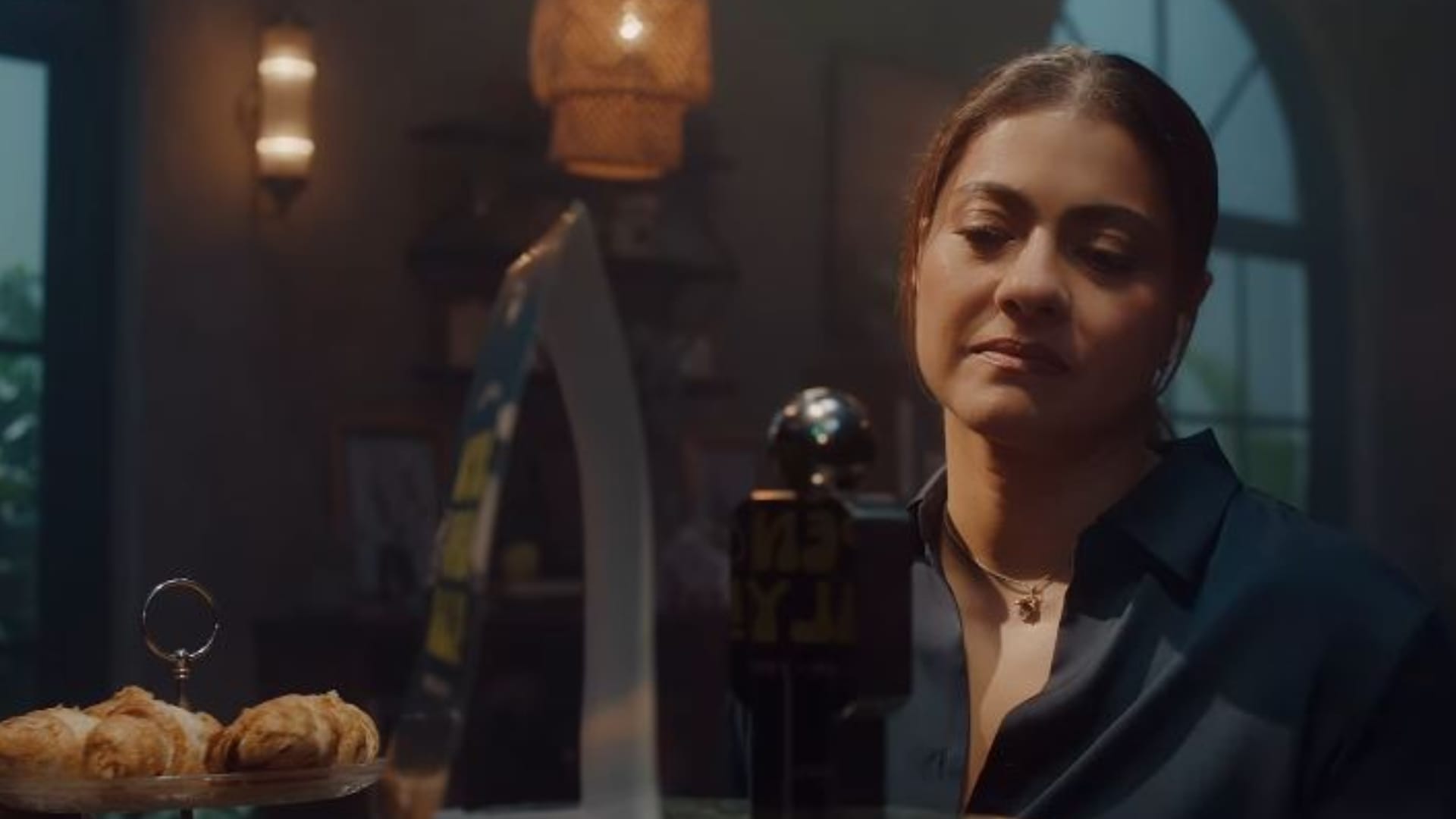 Kajol Unveils New Poster Of Do Patti Featuring Kriti Sanon Shaheer Sheikh release on 25 october Fans reaction