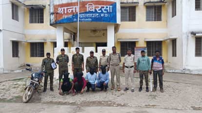 police arrested four accused in murder case of Kachru Sahu in Kabirdham