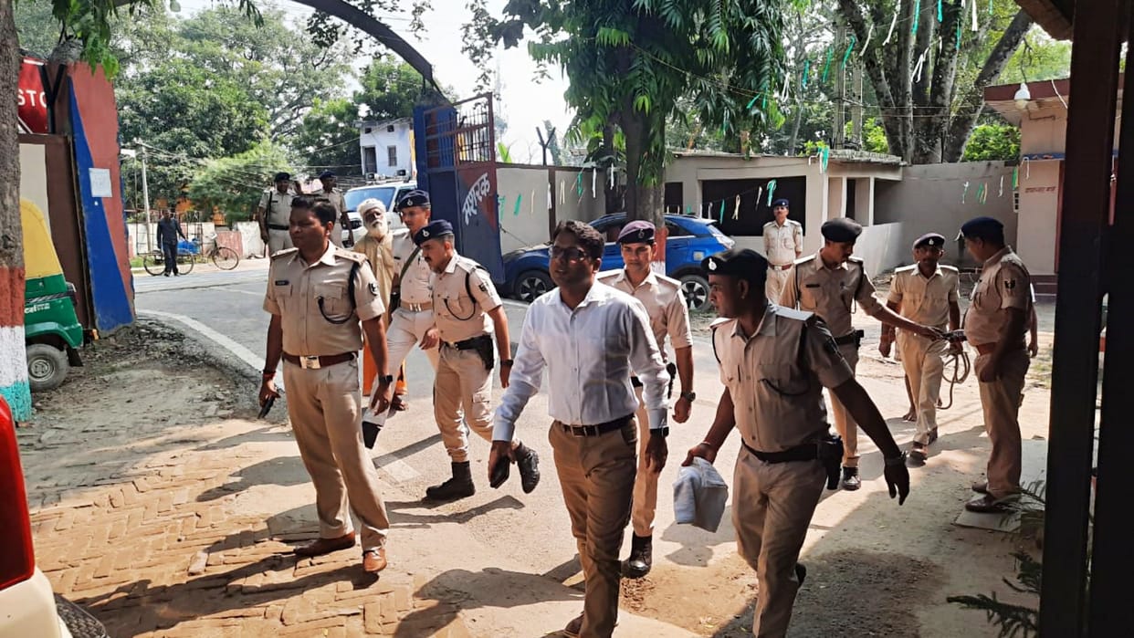Bihar Hooch Tragedy: Police got big success in poisonous liquor case in Saran, two accused arrested