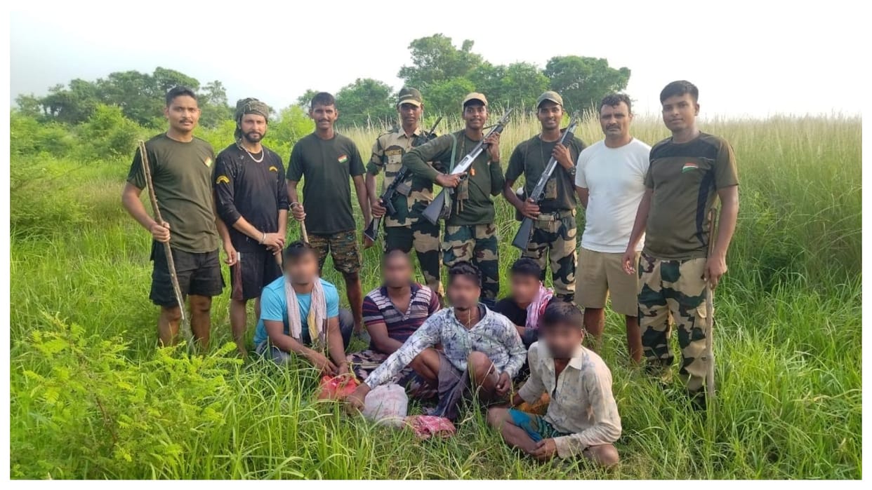 BSF foiled illegal migration in india from bangladesh with fake aadhar card