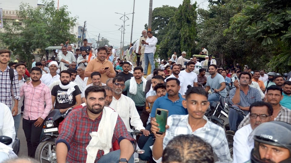 Farmer union warns against asking for votes from farmers amid by-elections in MP