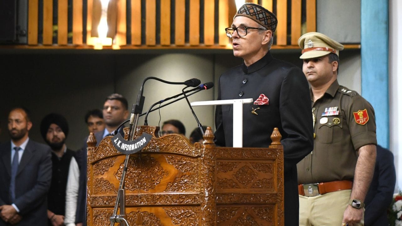 J&K New Govt: Omar Abdullah orders to end VVIP culture, bans stopping traffic on roads