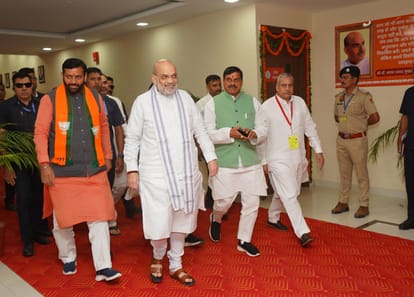 केंद्रीय मंत्री अमित शाह के साथ सीएम मोहन यादव