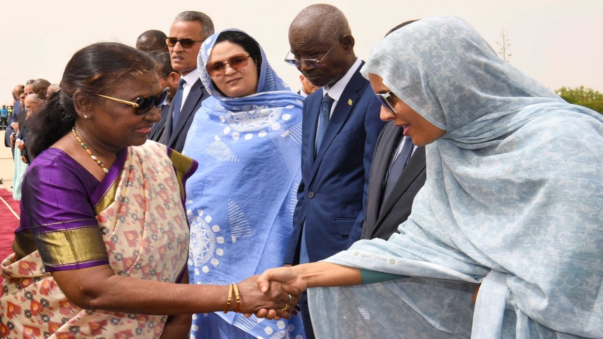 After Algeria, Mauritania's President President Murmu, interview with counterpart Oulad Ghazou